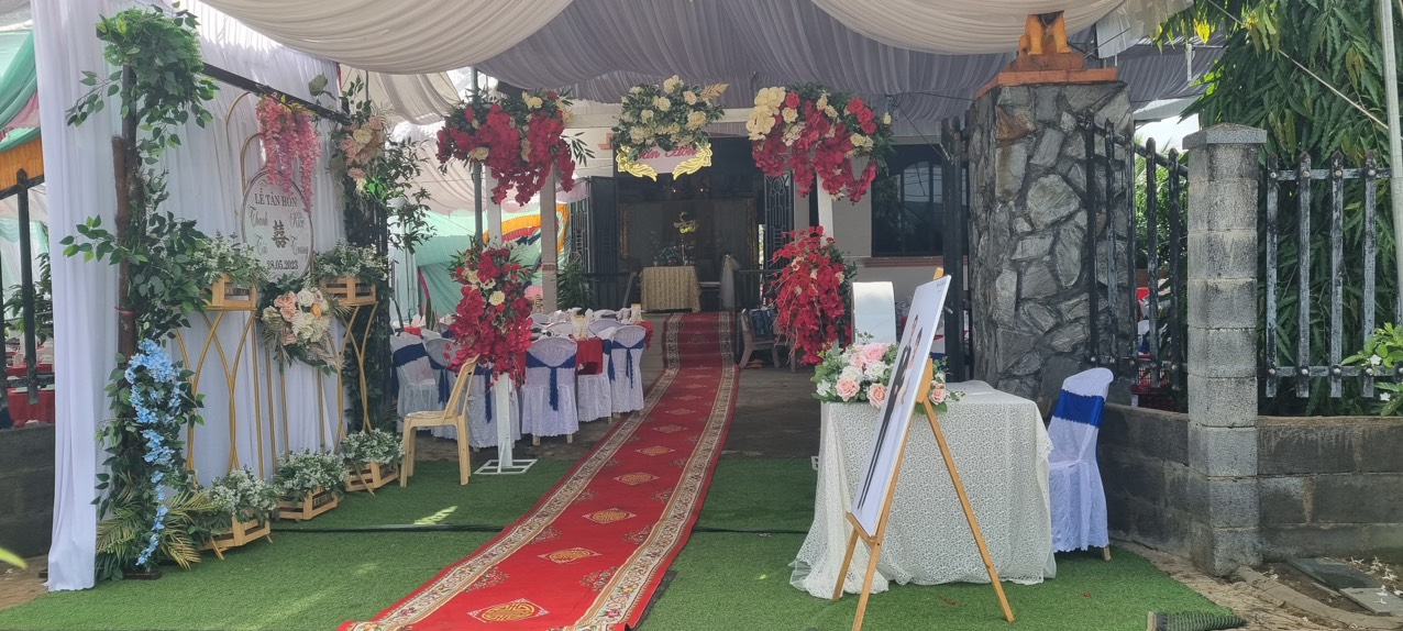 tiệc cưới phượng an